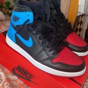 Air Jordan 1 High UNC to Chicago